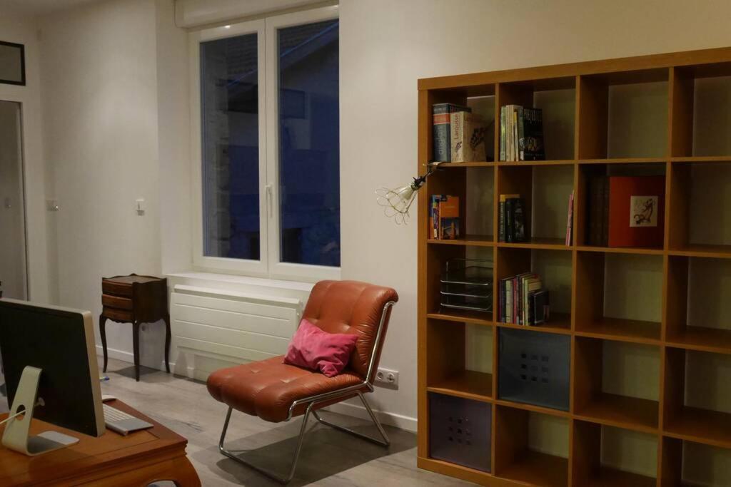 Superbe Loft 100M2 Proche Cathedrale Avec Parking Apartamento Reims Exterior foto