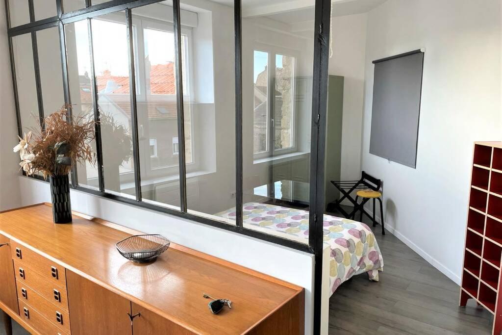 Superbe Loft 100M2 Proche Cathedrale Avec Parking Apartamento Reims Exterior foto