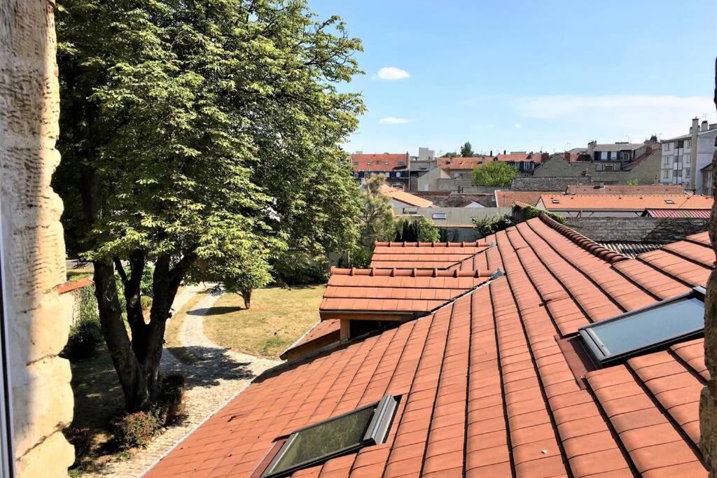 Superbe Loft 100M2 Proche Cathedrale Avec Parking Apartamento Reims Exterior foto